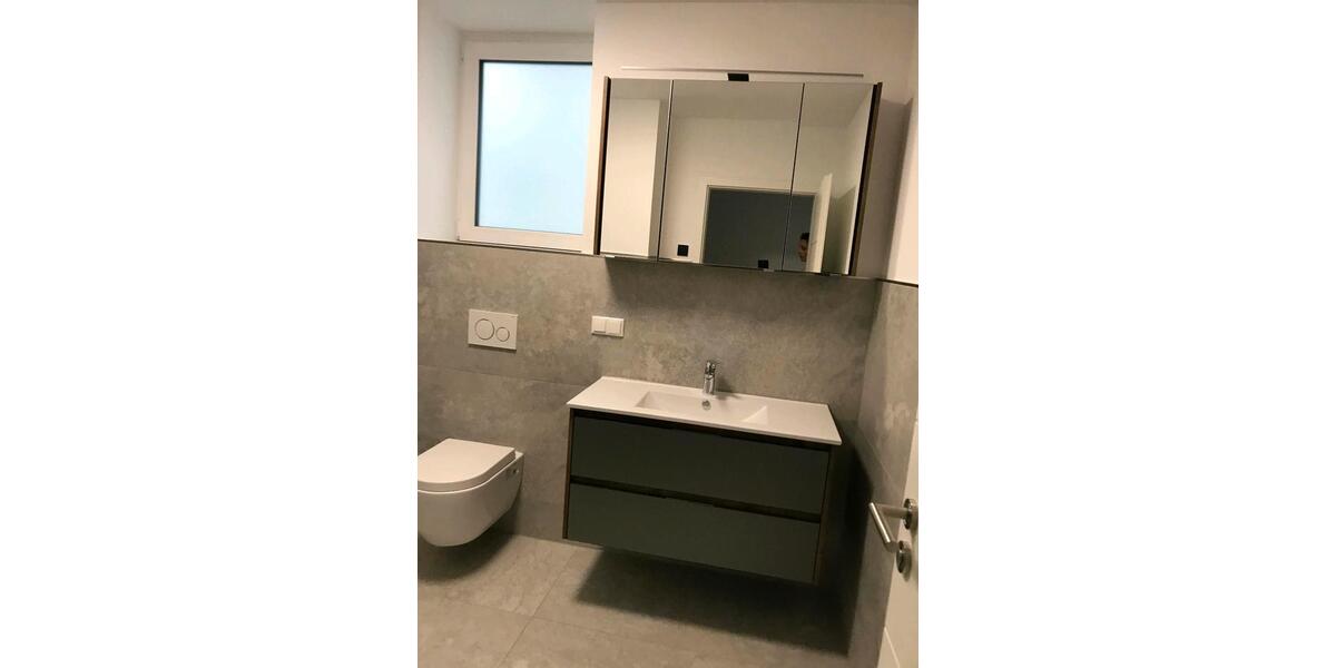 Doppelhaushälfte Nieder-Olm Olm - 5.5 Zimmer, 193 m&sup2;, 3.050&euro; | Angebot:25103577