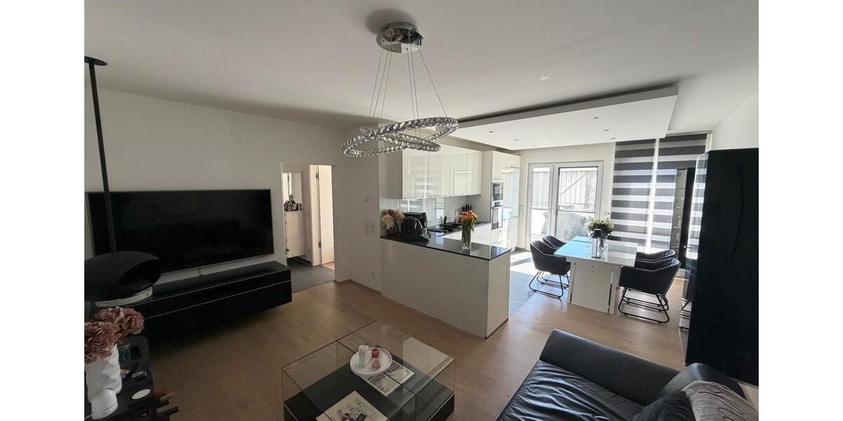 Etagenwohnung Hochheim am Main - 3 Zimmer, 88 m&sup2;, 440.000&euro; | Angebot:26088751