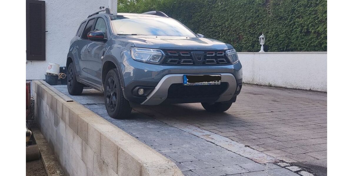 Dacia Duster 105.000 km 16.500 &euro; Burgrieden 88483