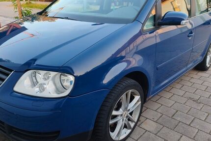 VW Touran 292.310 km 2.000 &euro; Nördlingen 86720