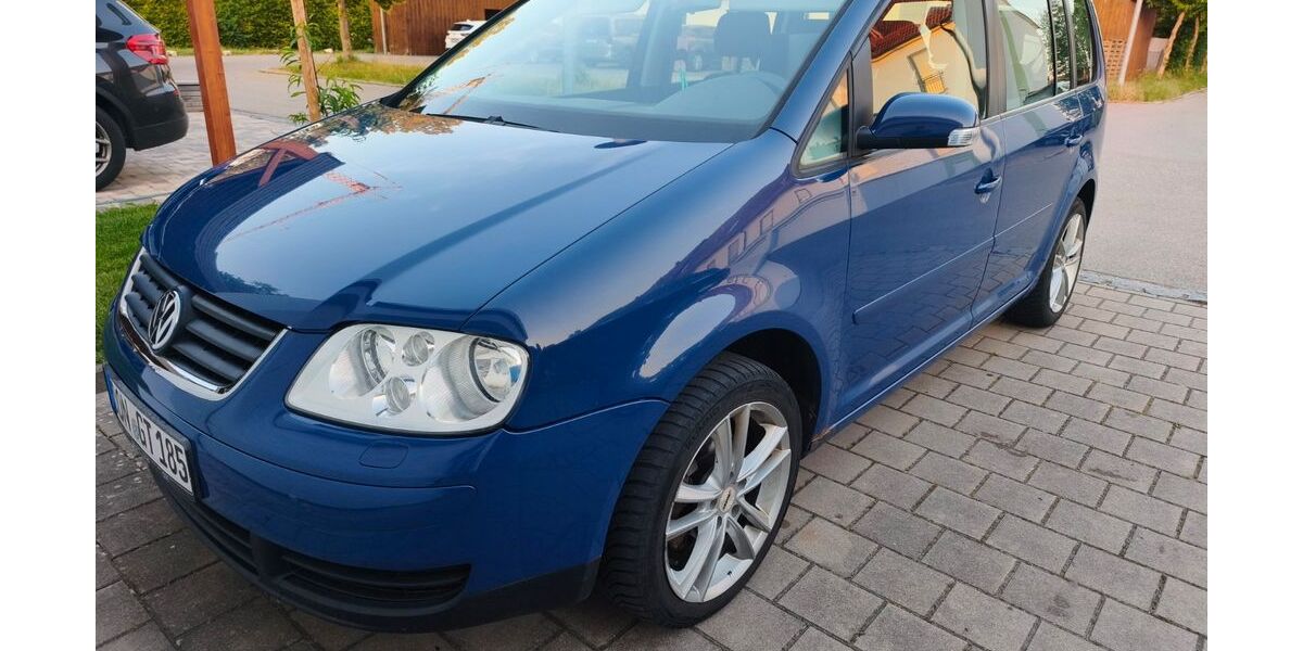 VW Touran 292.310 km 2.000 &euro; Nördlingen 86720