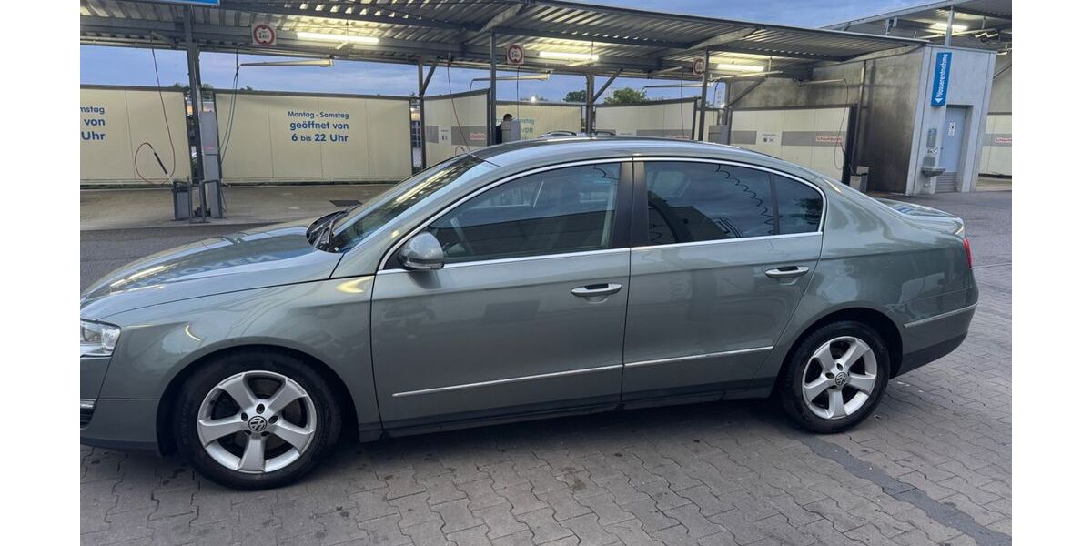 VW Passat 293.000 km 2.300 &euro; Regensburg 93053