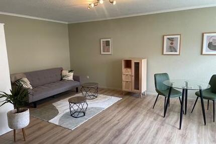 Möblierte 1-Zimmer-Wohnung mit Tiefgaragenstellplatz 1 zimmer