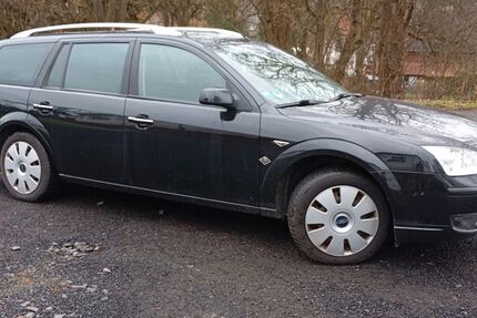 Ford Mondeo 390.000 km 890 &euro; Vacha 36404