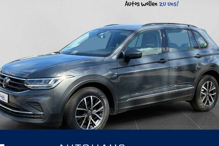 VW Tiguan 98.630 km 26.480 &euro; Hoya 27318