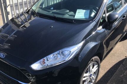 Ford Fiesta 33.200 km 11.290 &euro; Bad Säckingen 79713