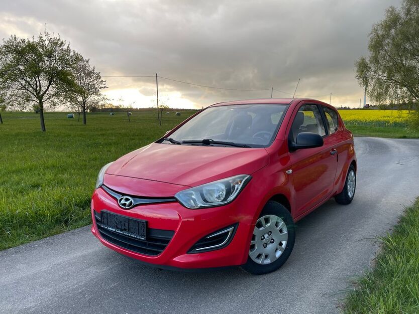 Hyundai i20 180.926 km 2.500 € Kappel 55483