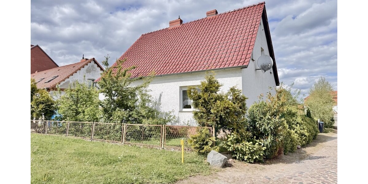 HORN IMMOBILIEN++Einfamilienhaus mit zwei Heizsystemen in Rossow zwischen Pasewalk und Löcknitz - Einfamilienhaus Rossow | Angebot:26729262