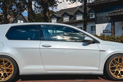 VW Golf 86.000 km 19.990 € Wilnsdorf 57234