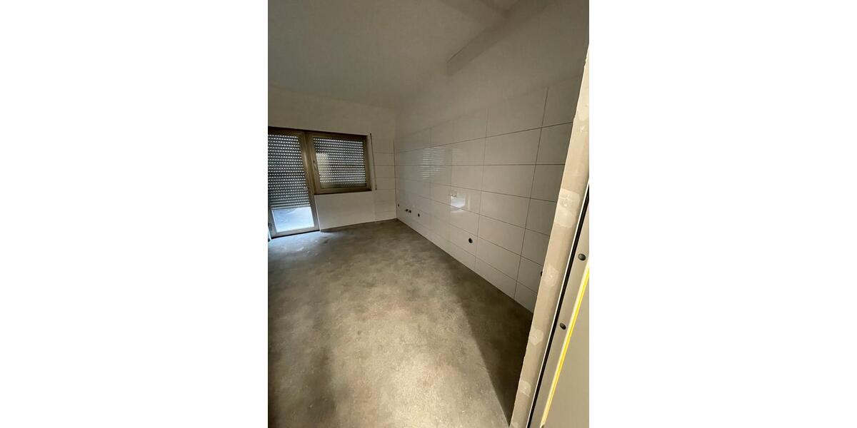 Einfamilienhaus Bad Arolsen - 8 Zimmer, 150 m&sup2;, 185.000&euro; | Angebot:26619726