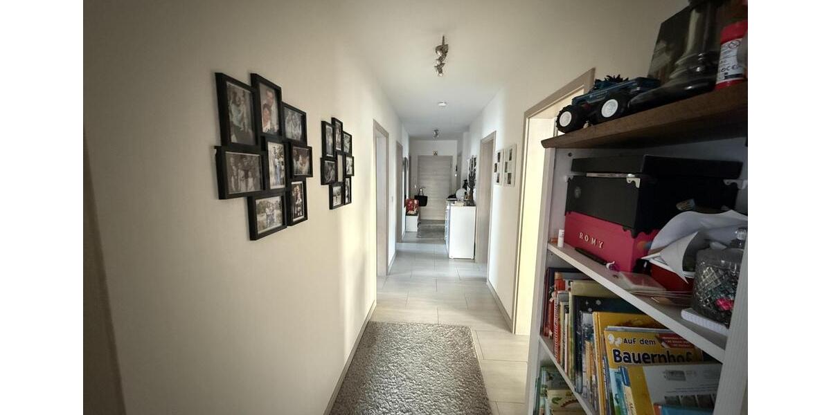 Etagenwohnung Sassenburg - 4 Zimmer, 111 m&sup2;, 1.115&euro; | Angebot:25384455