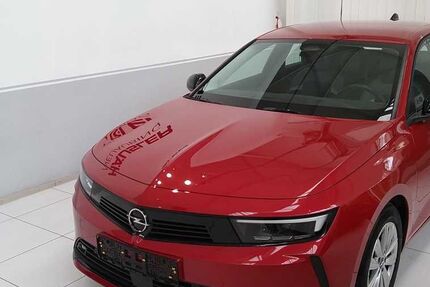 Opel Astra 12.000 km 17.990 &euro; München 81249