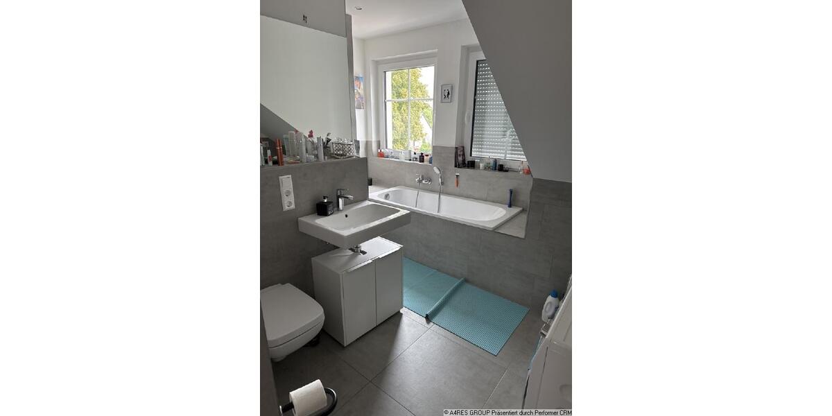 A4RES - moderne 4 Raumwohnung mit EBK und Balkon in idyllischer Lage 4 zimmer