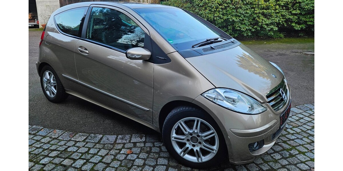 Mercedes-Benz A 150 114.000 km 4.400 &euro; Fintel 27389