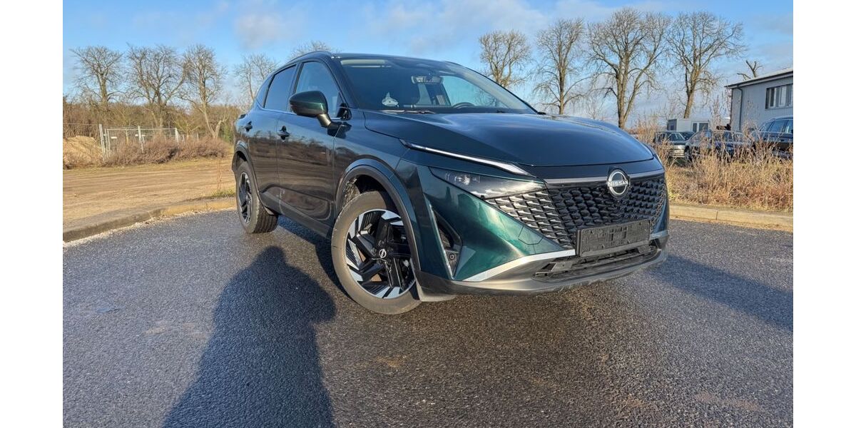 Nissan Qashqai 13.900 km 25.500 &euro; Blankenfelde-Mahlow 15827