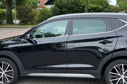 Hyundai TUCSON 94.150 km 14.999 &euro; Stockelsdorf 23617