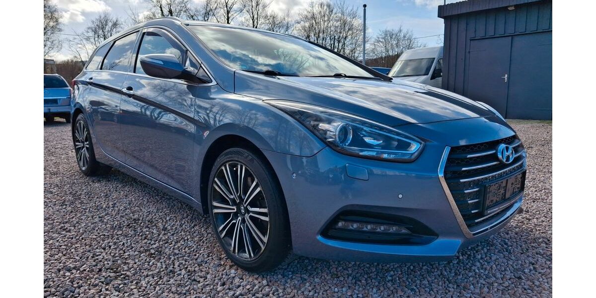 Hyundai i40 140.000 km 10.250 &euro; Bad doberan 18209