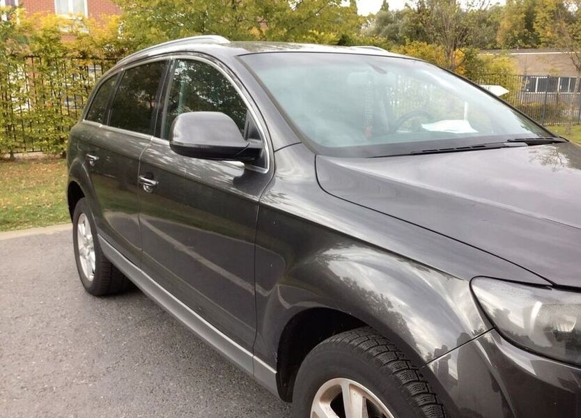 Q7