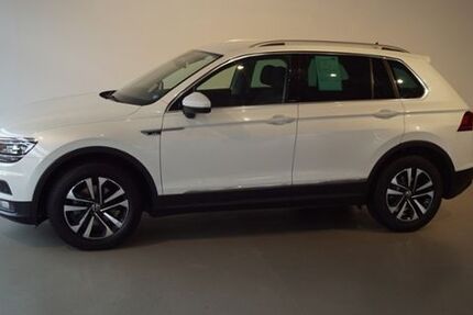 VW Tiguan 77.950 km 24.949 € Friesoythe 26169