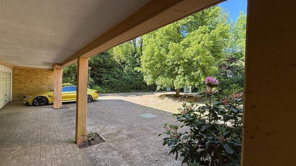 Viel Raum für Visionen -Tolle Immobilie mit Entwicklungspotenzial in 66132 Saarbrücken Halberg 9 zimmer