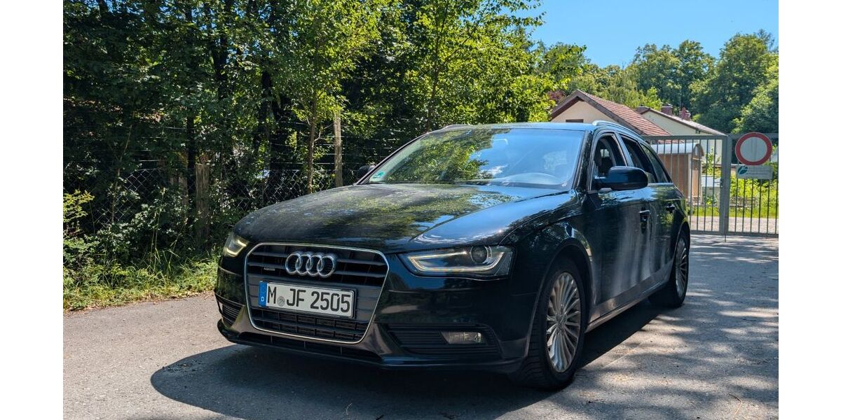 Audi A4 157.245 km 9.500 &euro; München 81476