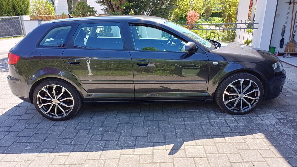 Audi A3 251.000 km 3.950 &euro; Ingolstadt 85051