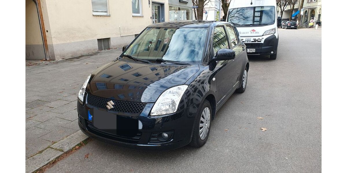 Suzuki Swift 89.045 km 4.150 &euro; München 81543