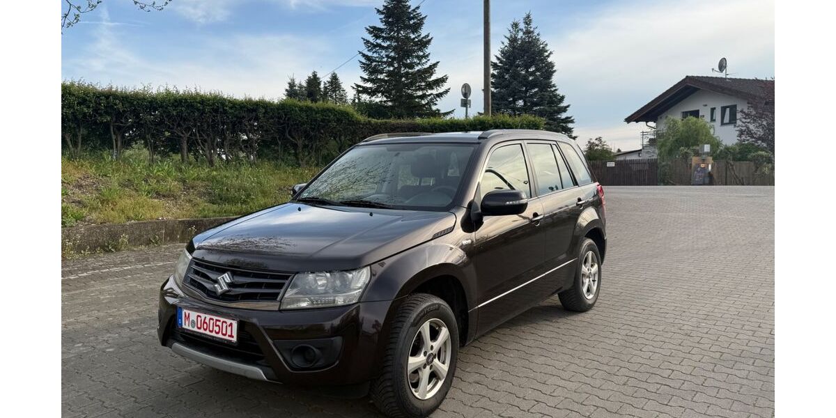 Suzuki Grand Vitara 302.962 km 3.999 &euro; München 81243