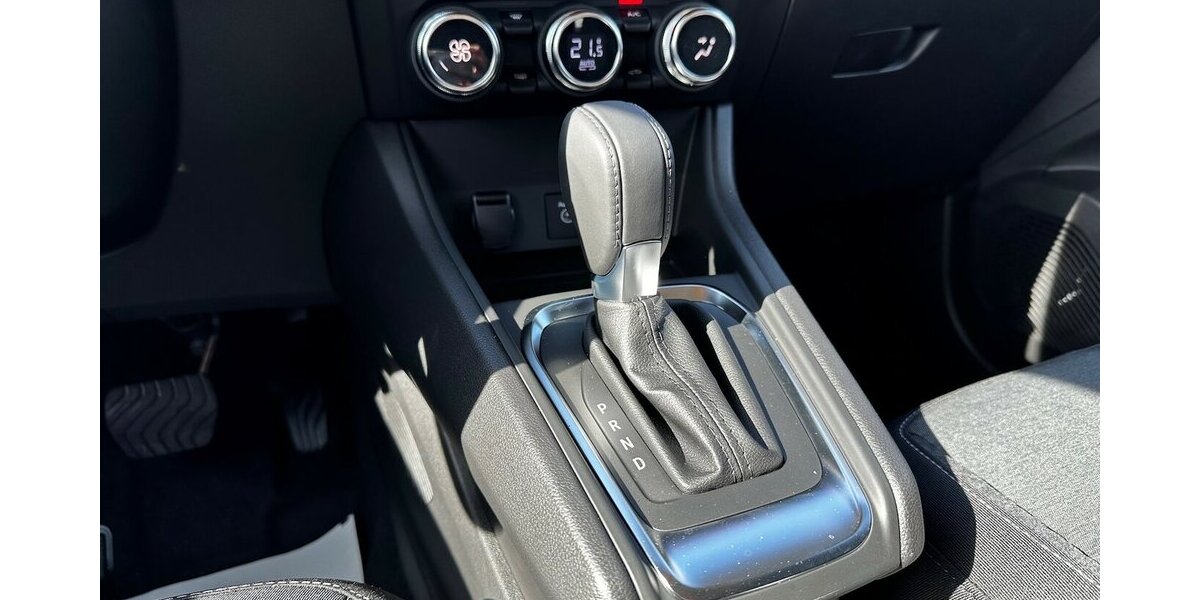 Renault Captur EVOLUTION Mild Hybrid 140 EDC 14.500 km 24.490 € Donauwörth 86609