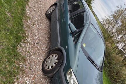 Opel Zafira 207.000 km 1.400 € Neufeld 25724