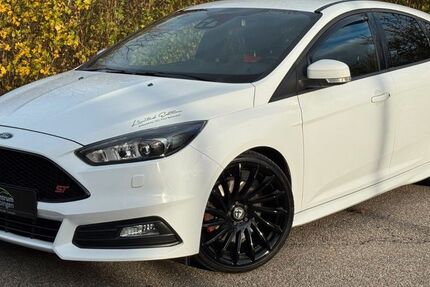 Ford Focus 165.000 km 10.890 &euro; Tübingen 72072