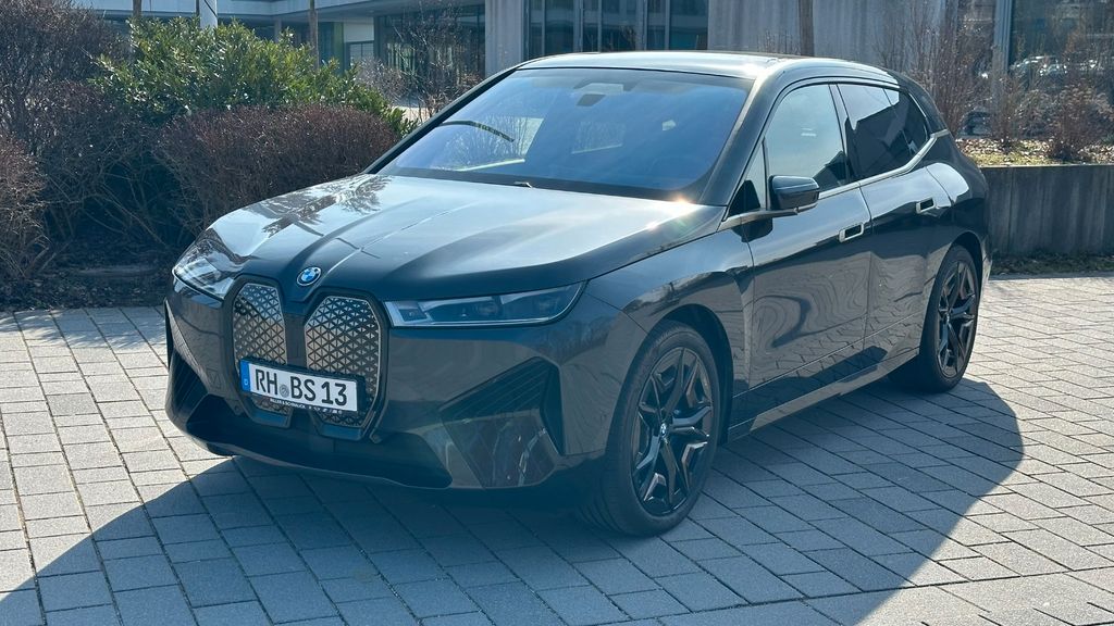 BMW iX 28.905 km 49.999 &euro; Wendelstein 90530