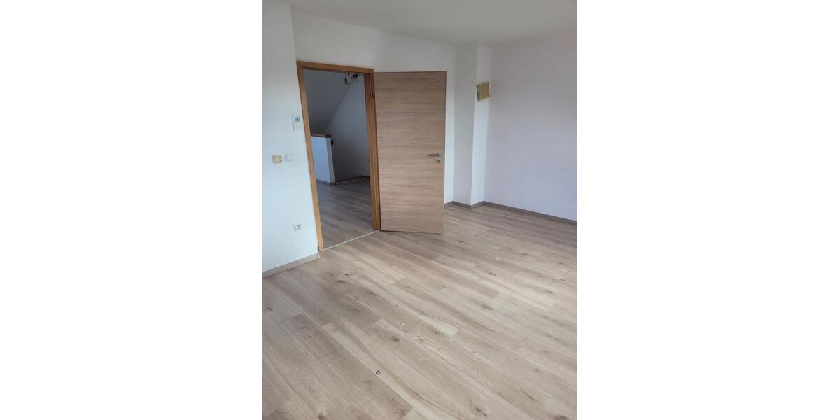 DG-Wohnung mit 46 m² Wohnfläche in Salzweg zu vermieten 2 zimmer