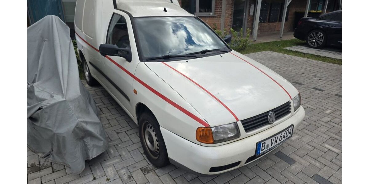VW Caddy 124.000 km 999 € Hoppegarten 15366