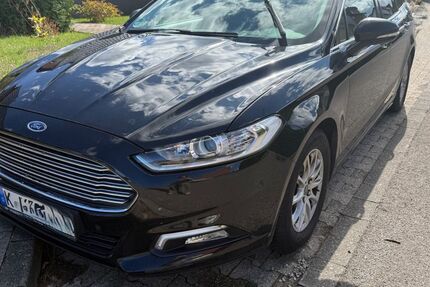 Ford Mondeo 143.300 km 8.499 &euro; Langerwehe 52379