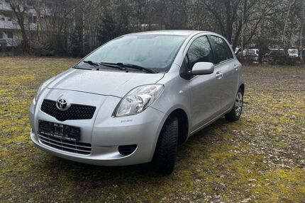 Toyota Yaris 104.000 km 5.300 &euro; Werdoh 58791