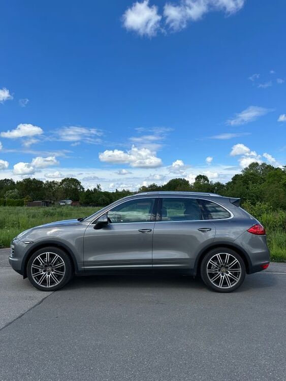 Porsche Cayenne 175.000 km 23.900 € Wörrstadt 55286