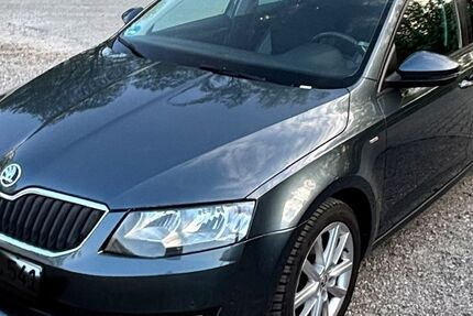 Skoda Octavia 183.000 km 9.250 &euro; Germering 82110