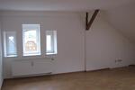 Dachgeschoßwohnung Bischofswerda - 4 Zimmer, 93 m&sup2;, 450&euro; | Angebot:26065961