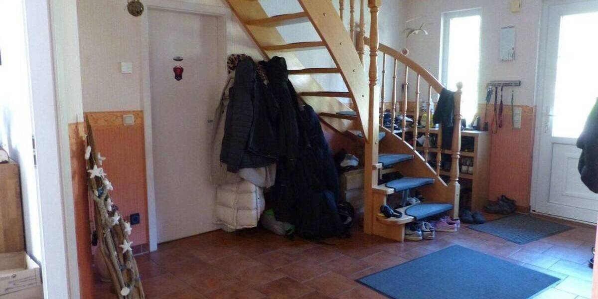 Einfamilienhaus Stolpe Gummlin - 6 Zimmer, 146 m&sup2;, 530.000&euro; | Angebot:26851492
