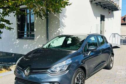 Renault Clio 158.000 km 6.300 &euro; Bielefeld 33647