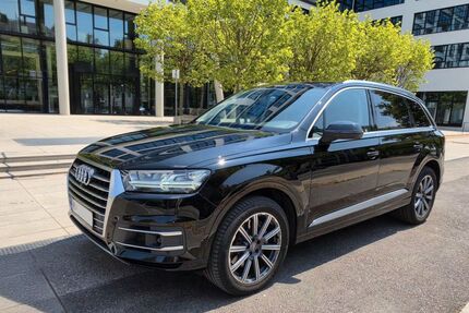 Audi Q7 140.000 km 26.000 &euro; München 81673