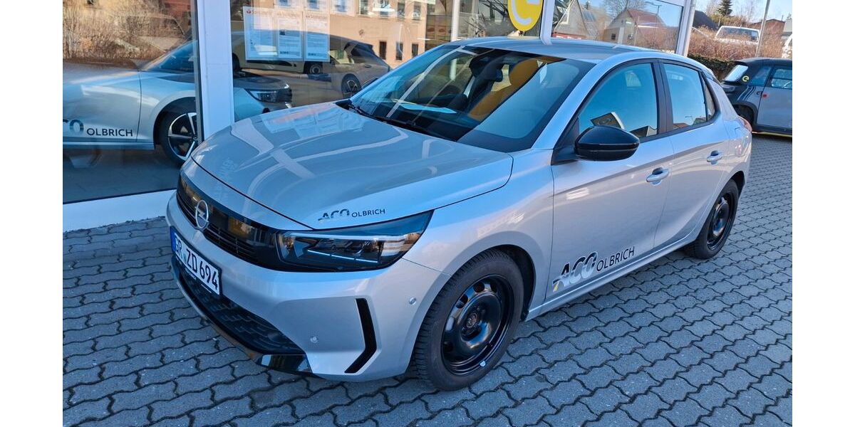 Opel Corsa 9.800 km 15.493 &euro; Großschönau 02779