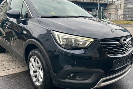 Opel Crossland (X) 113.000 km 10.490 € Berlin 12359