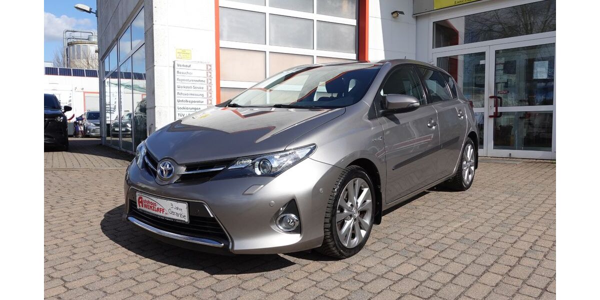 Toyota Auris 84.180 km 13.500 &euro; Dahlwitz Hoppegarten 15366