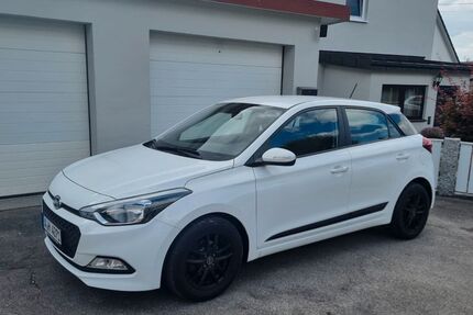 Hyundai i20 62.000 km 10.700 &euro; Mickhausen 86866