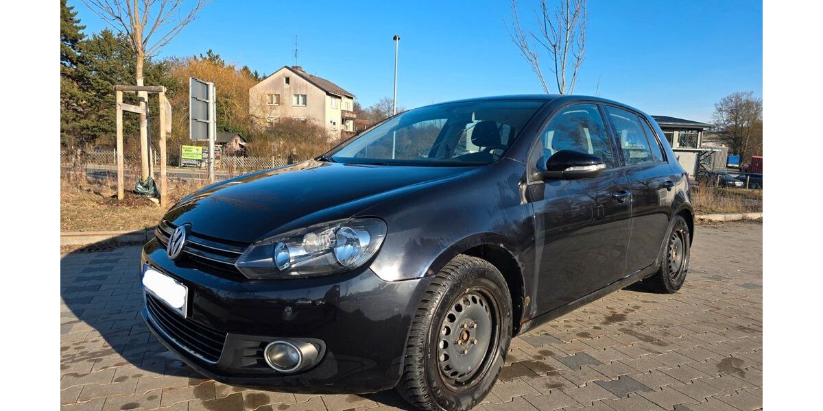 VW Golf 207.500 km 3.999 &euro; Rehau 95111