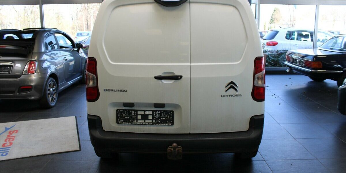 Citroen Berlingo 1.5 BlueHDI 130M - AHK - Head-Up - 132.598 km 10.980 &euro; Euskirchen 53881