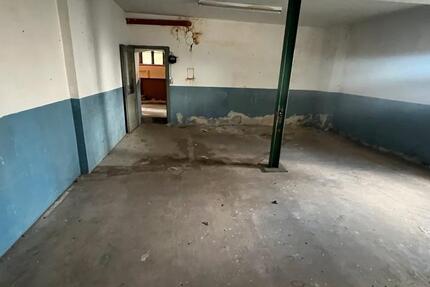 120 m² Lagerfläche in Bad Lippspringe – günstig & zentral zimmer