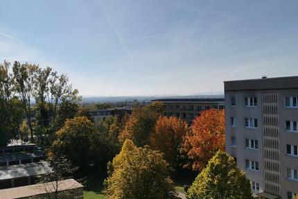 Hoch oben wohnen zum kleinen Mietpreis zimmer